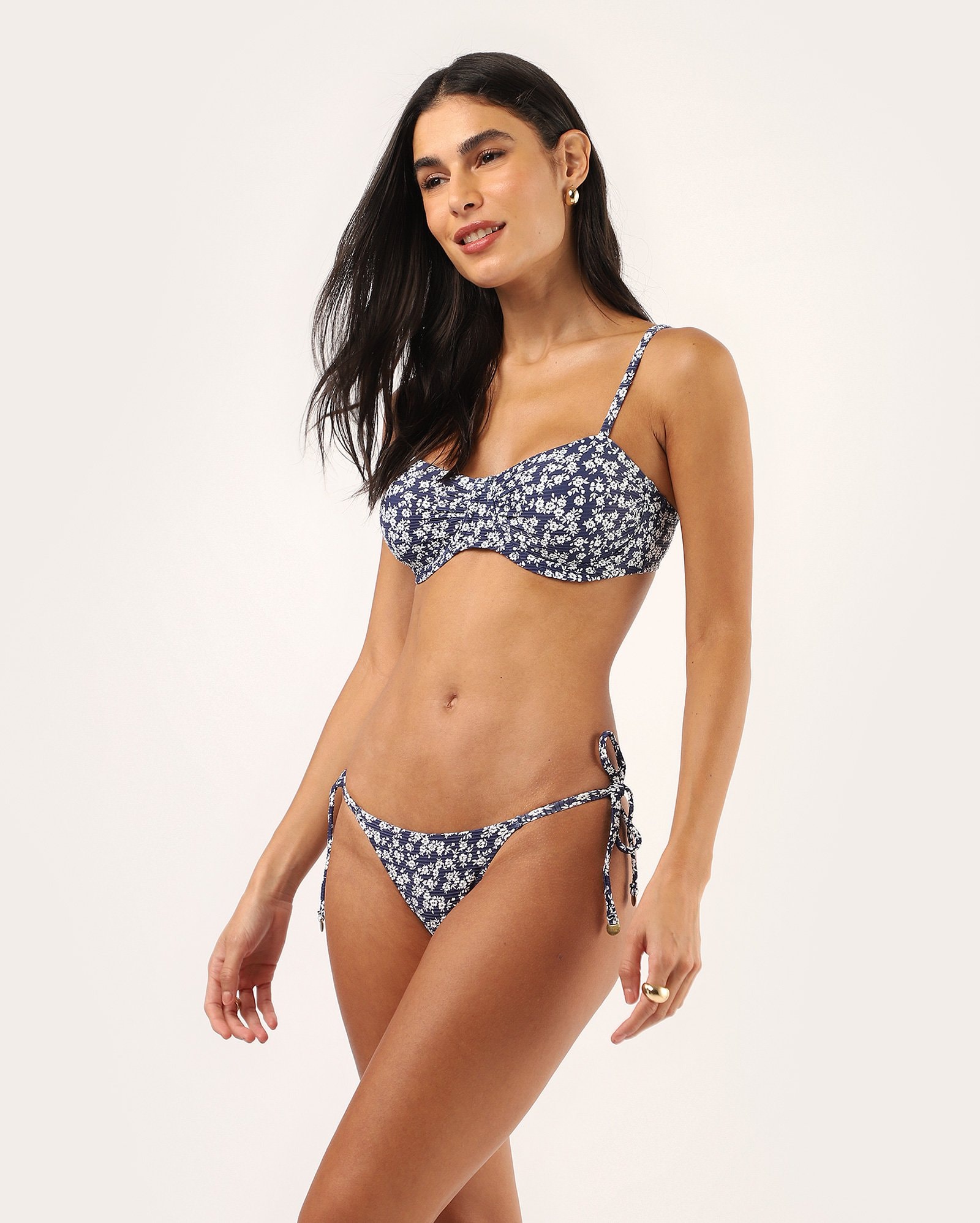 Biquini top meia taça floral texturizado - azul