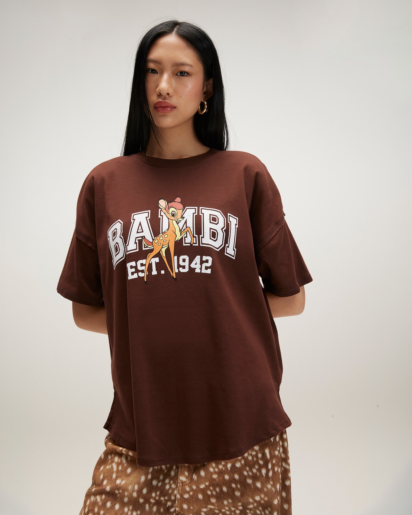 Camiseta feminina T-shirt bambi - marrom | Disney