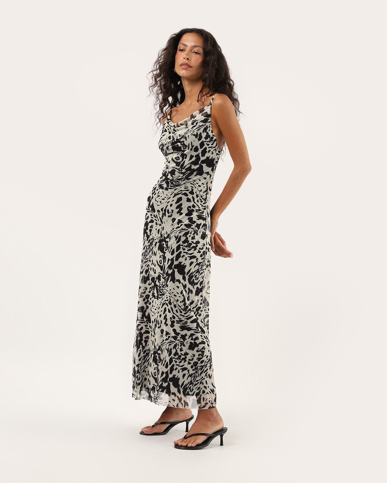 Vestido longo em tule animal print - multicor