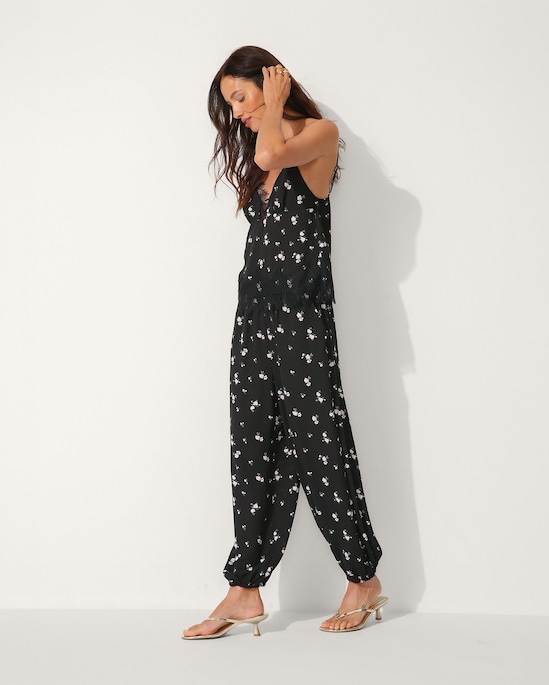 Calça aladim feminina floral - Preta