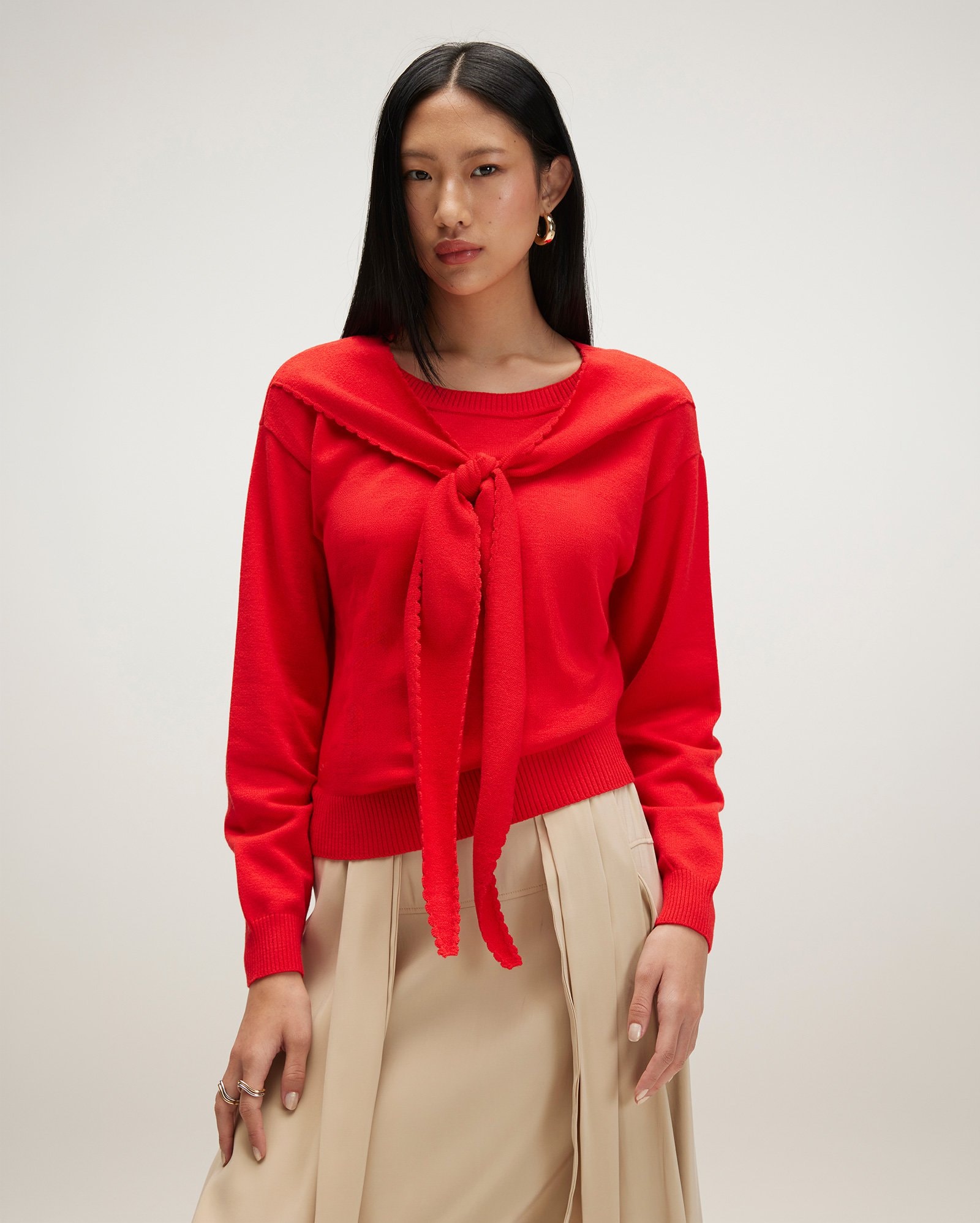 Suéter feminino em tricot com amarração - Vermelho