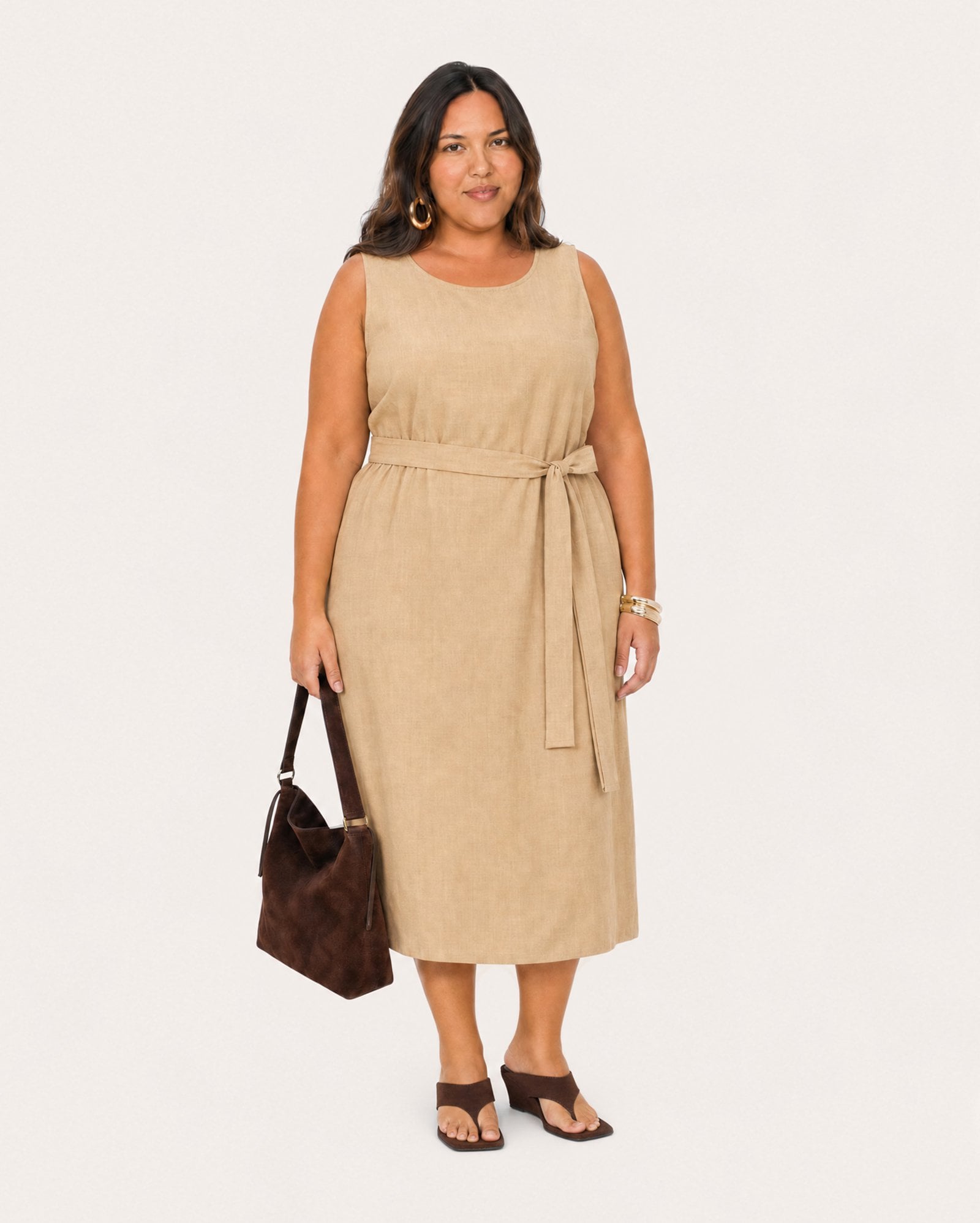 Vestido plus size midi viscolinho com faixa - Marrom