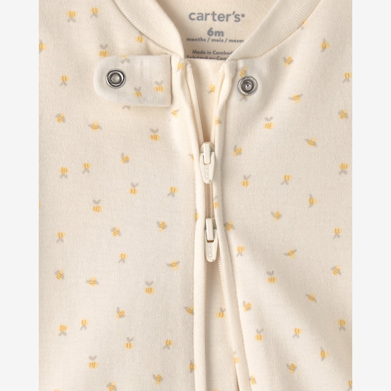 Macacão bebê com pezinho estampado - Bege | Carter's