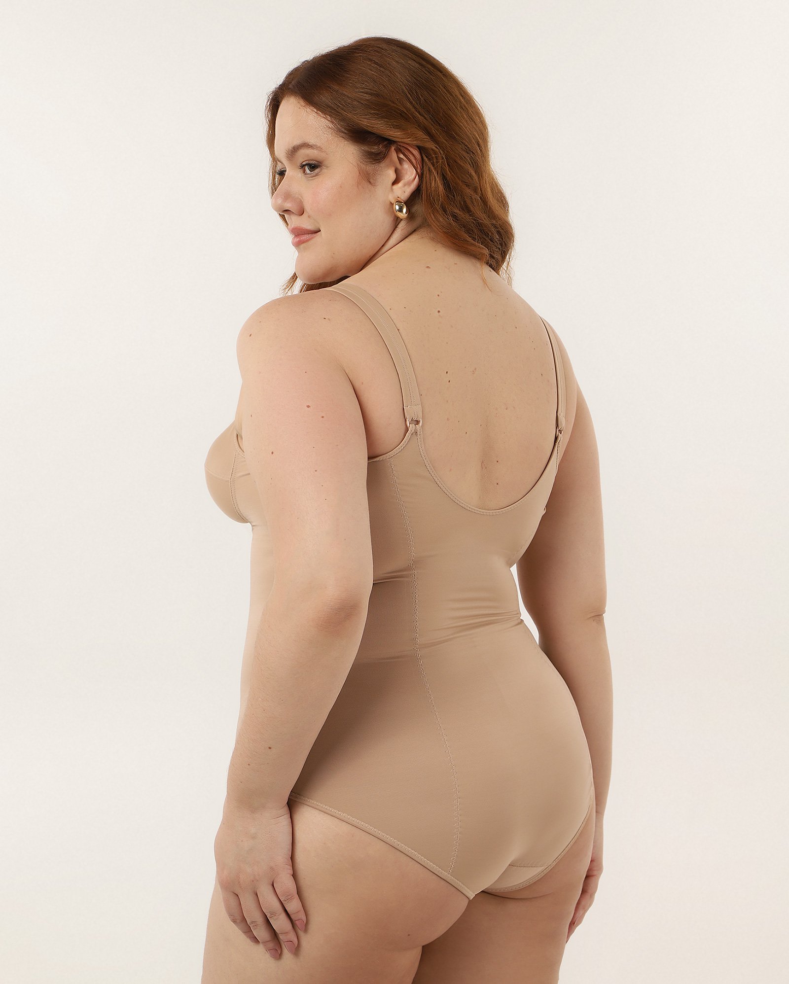 Body modelador plus size clássico - Bege | DelRio