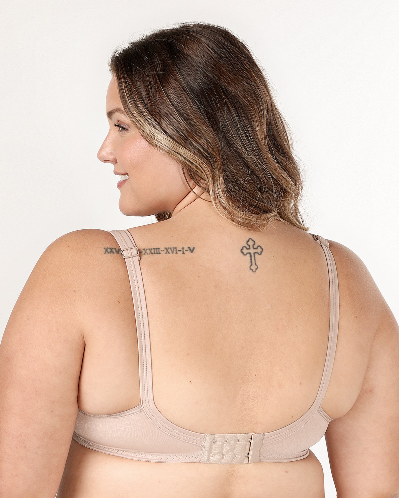 Sutiã plus size de sustentação com aro e renda - Bege | Dilady