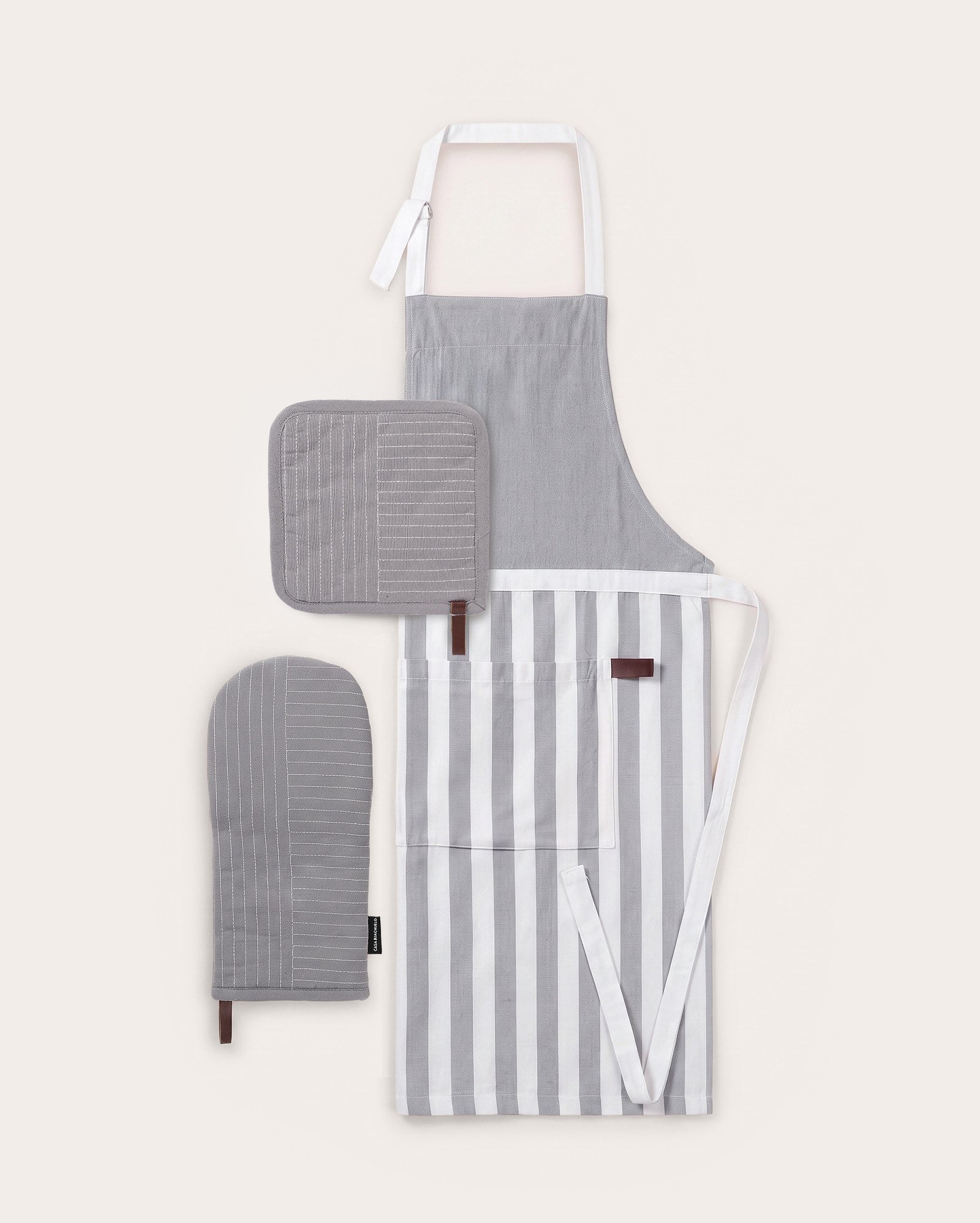 Kit avental de cozinha Francis + luva + pega panela 20cm - Cinza | Casa Riachuelo