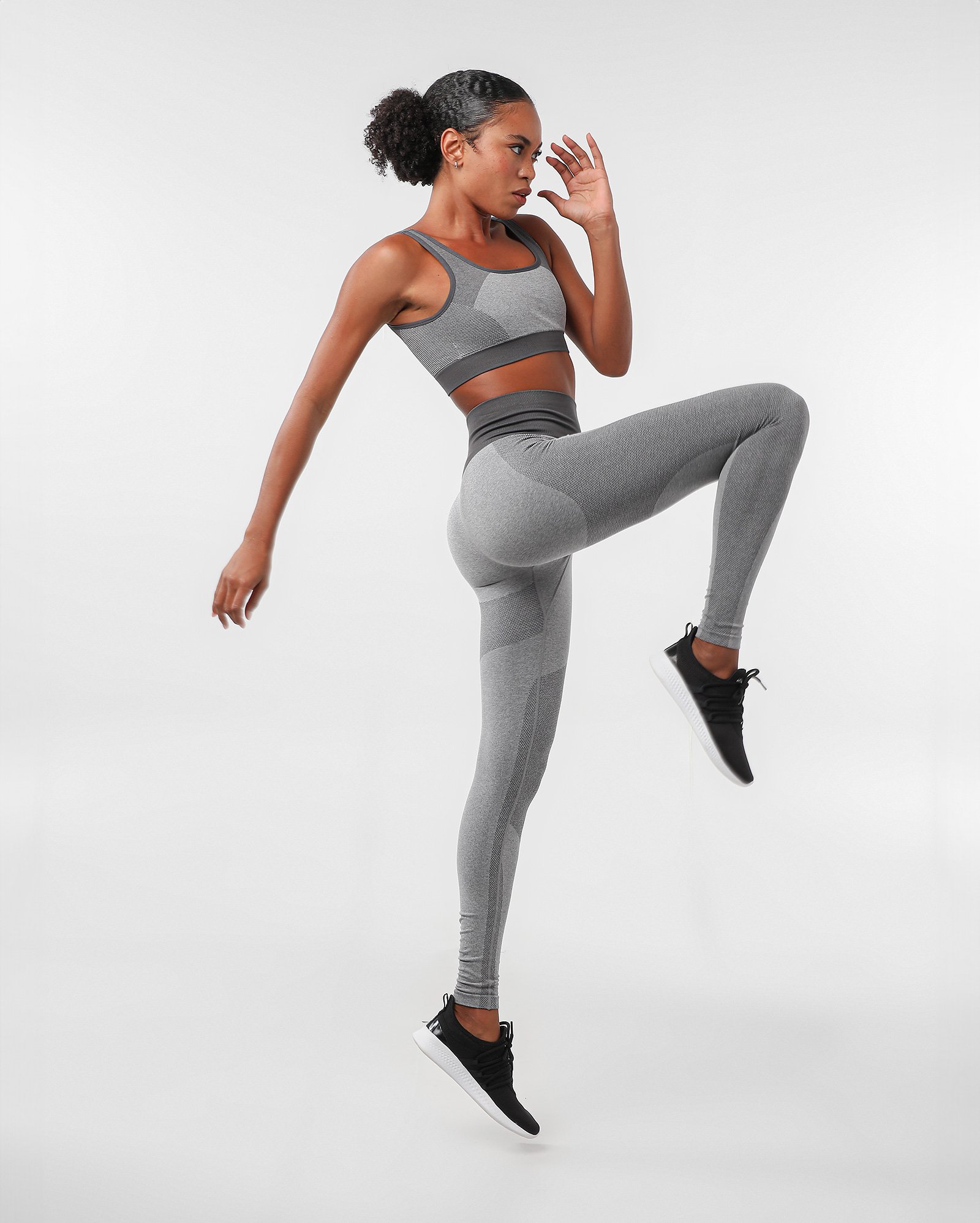 Kit top esportivo de poliamida + calça legging de treino multicor | BodyWork by Riachuelo
