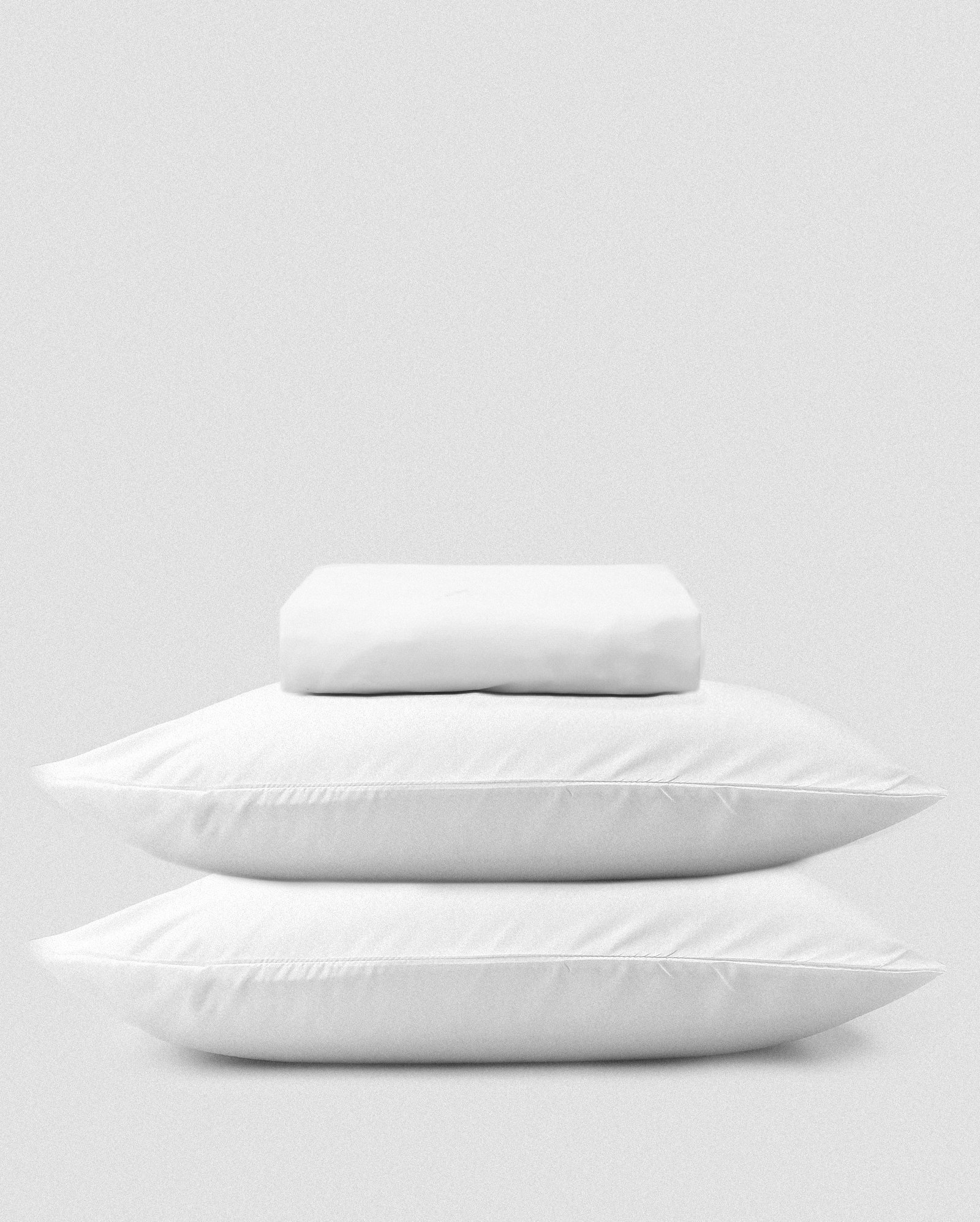 Kit lençol de cama solteiro com elástico microfibra + 2 fronhas branco | Casa Riachuelo