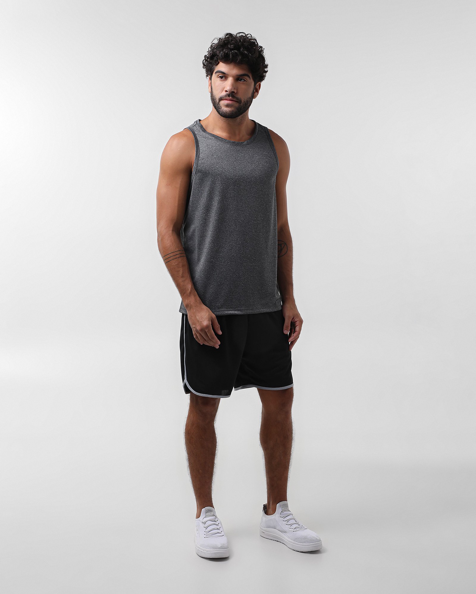 Kit bermuda esportiva masculina 2 peças com viés multicor | BodyWork by Riachuelo