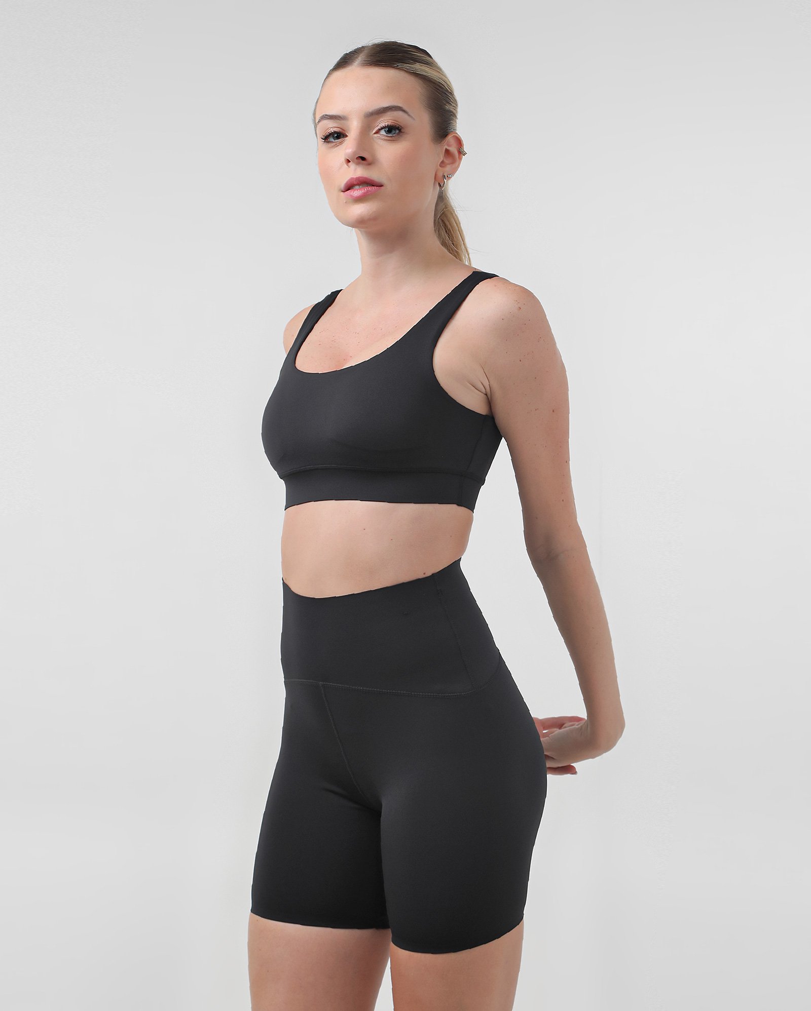 Kit conjunto esportivo feminino poliamida superfit preto | BodyWork by Riachuelo