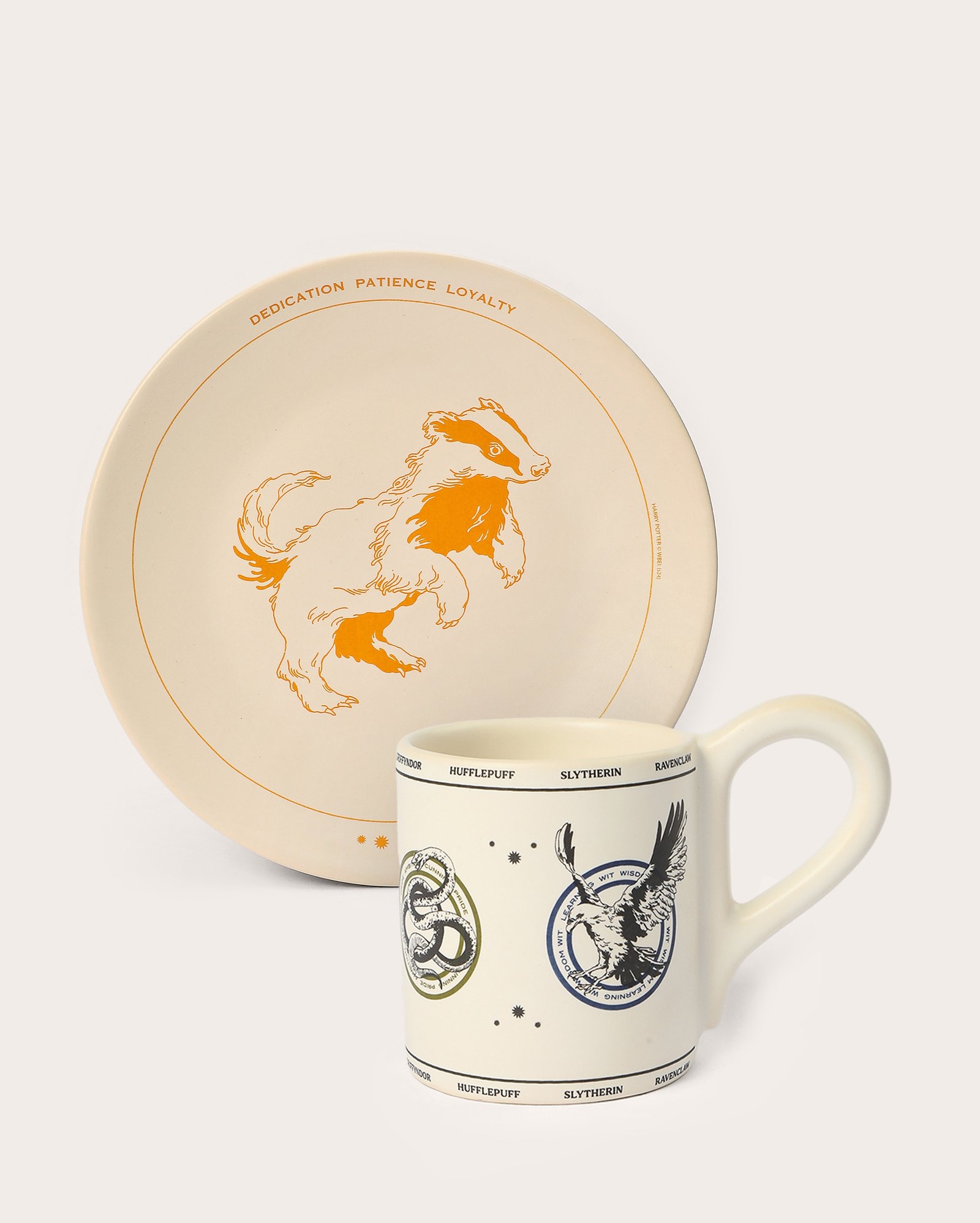 Conjunto caneca 210ml + prato de sobremesa Harry Potter Lufa-Lufa 20cm bege | Casa Riachuelo