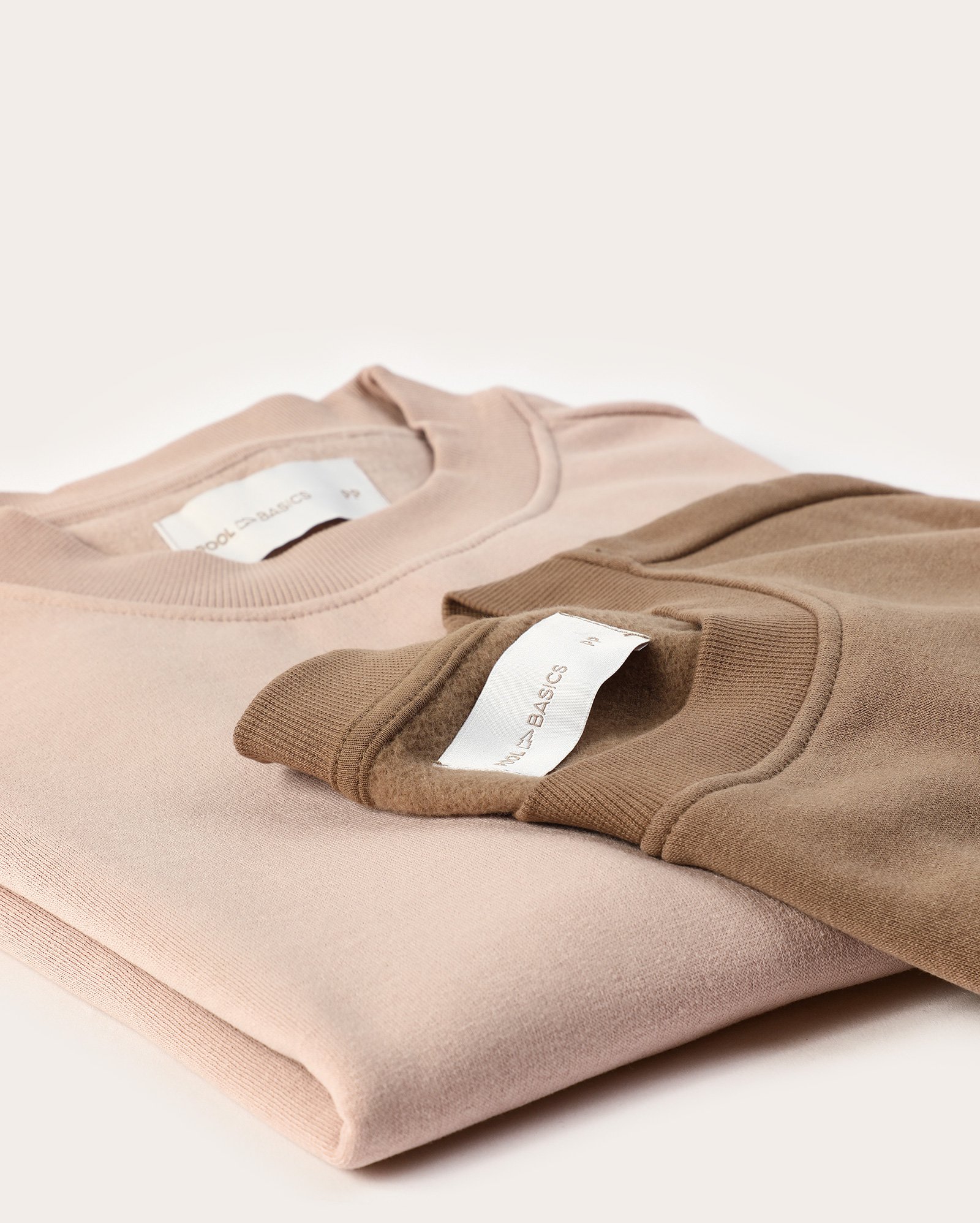 Kit blusa de moletom feminina 2 peças Elis com felpa lisa multicor | Pool Basics
