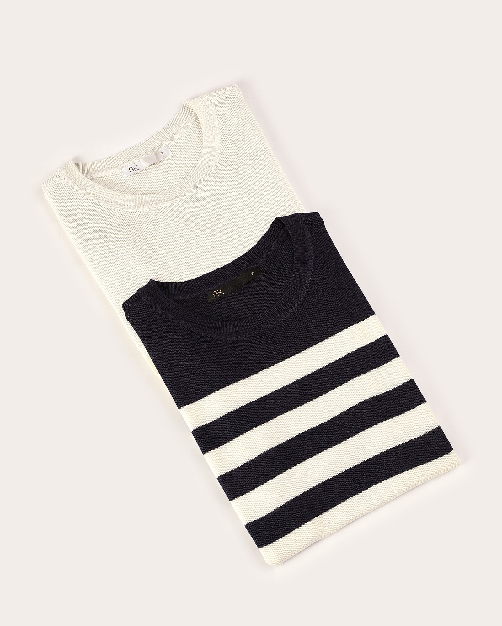 Kit blusa feminina 2 peças em tricot ajustada listrada multicor