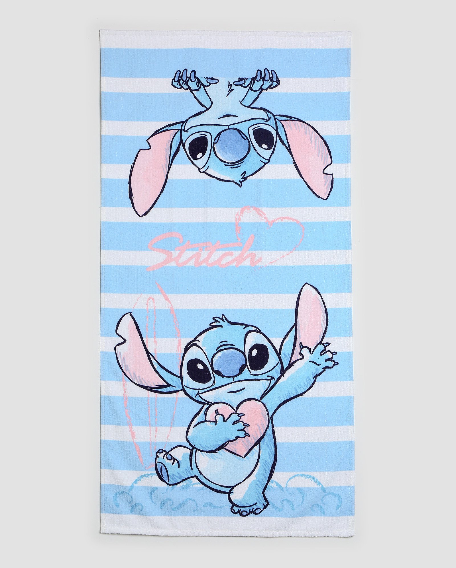 Kit esponja e touca de banho multicor be.U + toalha velour Stitch azul Casa Riachuelo
