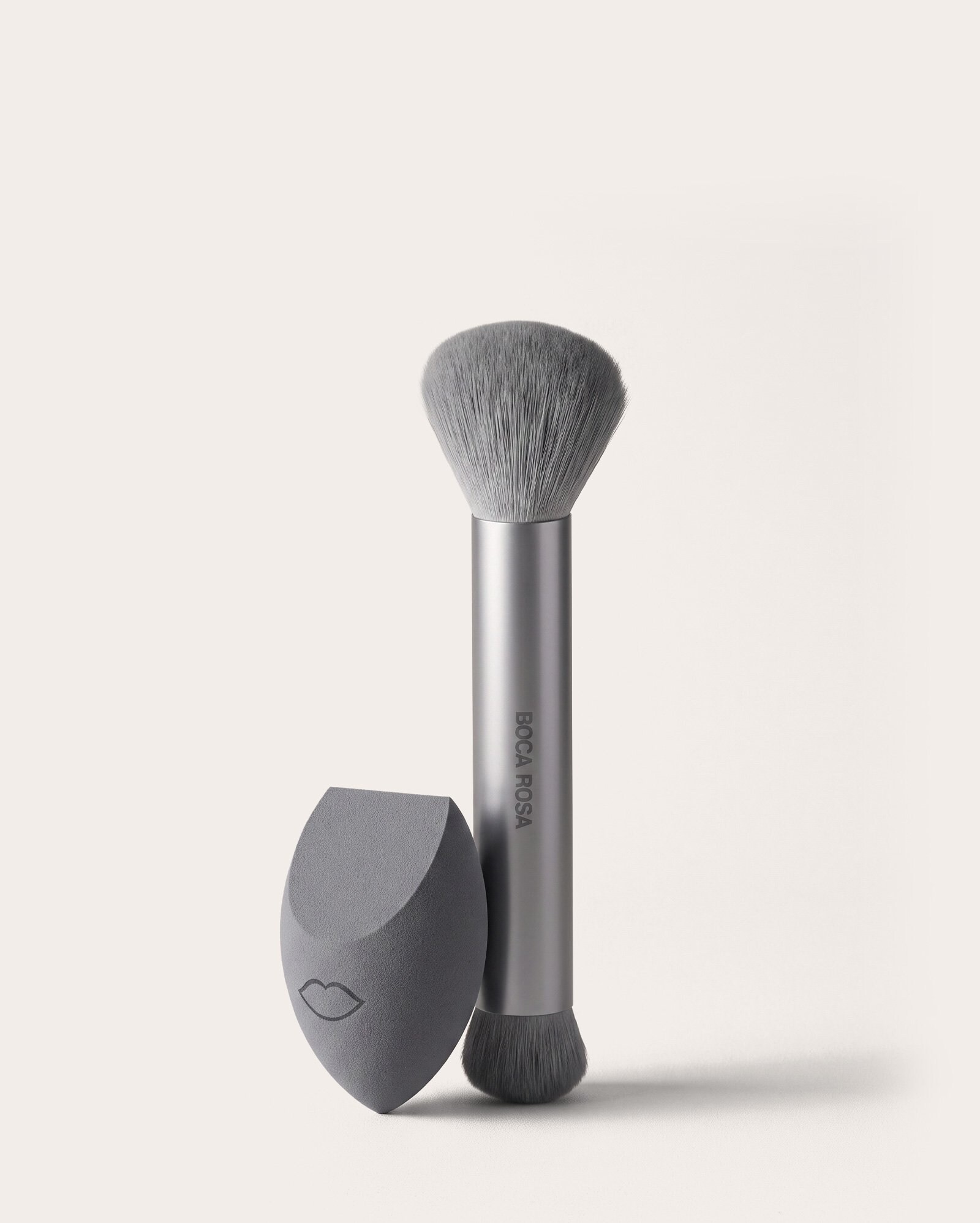 Kit esponja de maquiagem super macia + pincel duo pro - cinza | Boca Rosa