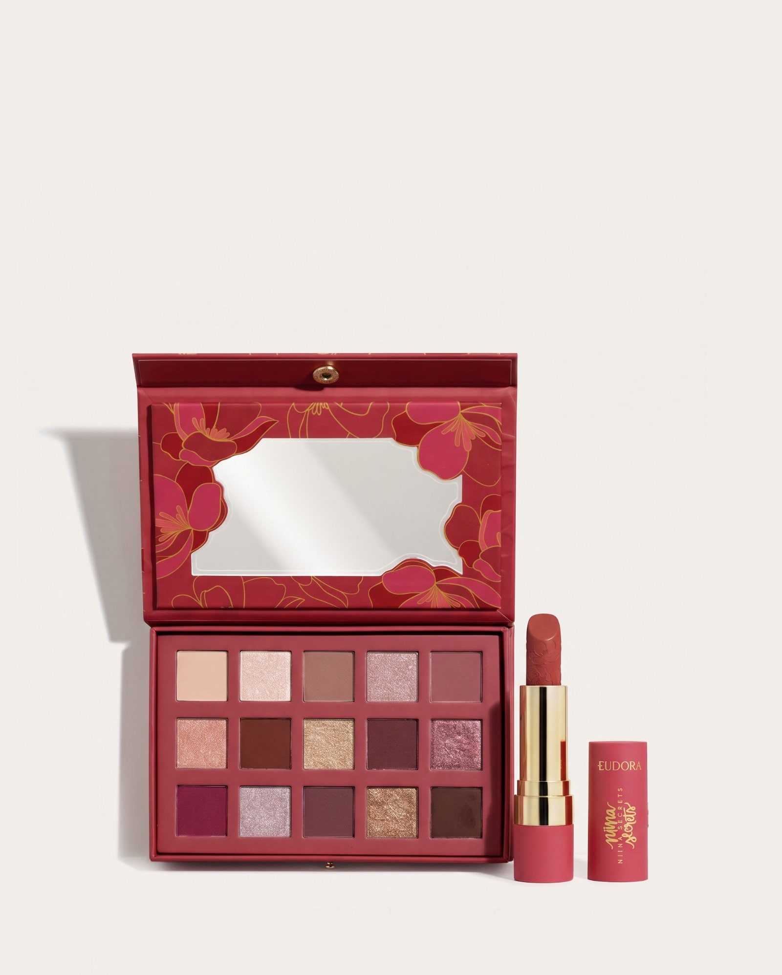 Kit paleta de sombras 10g + batom Soft Petals 3,6g | Niina Secrets