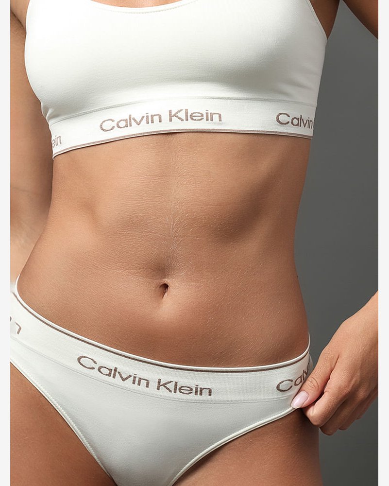 Calcinha Fio Dental Modern Cotton Seamless Calvin Klein Underwear - Off White