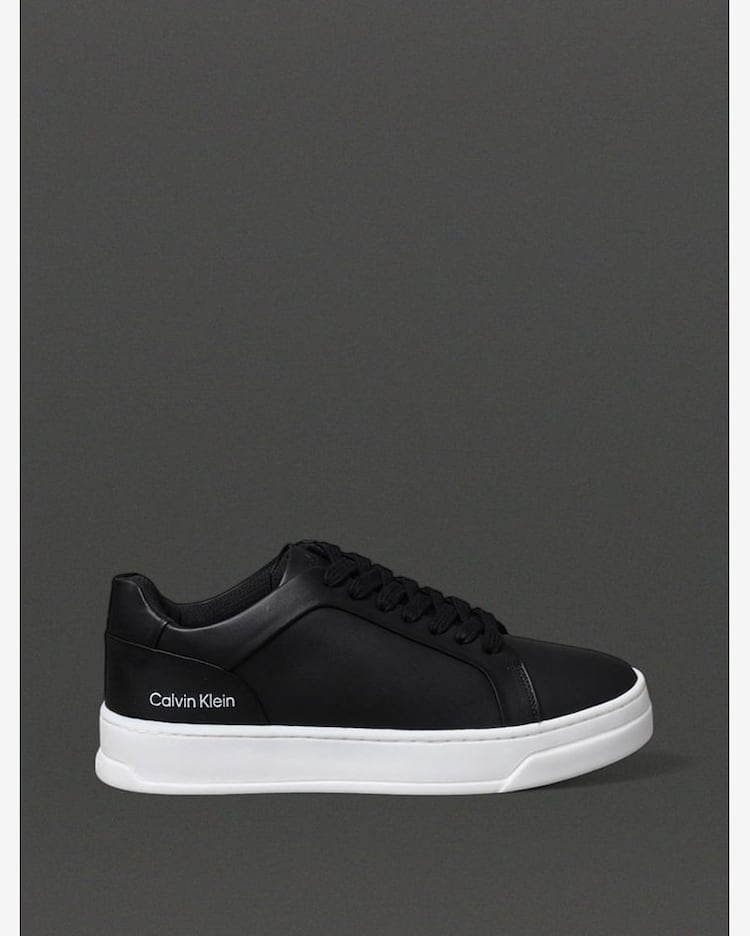 Tenis Calvin SapatÃªnis Couro Calvin Klein Recortes Preto Tênis
