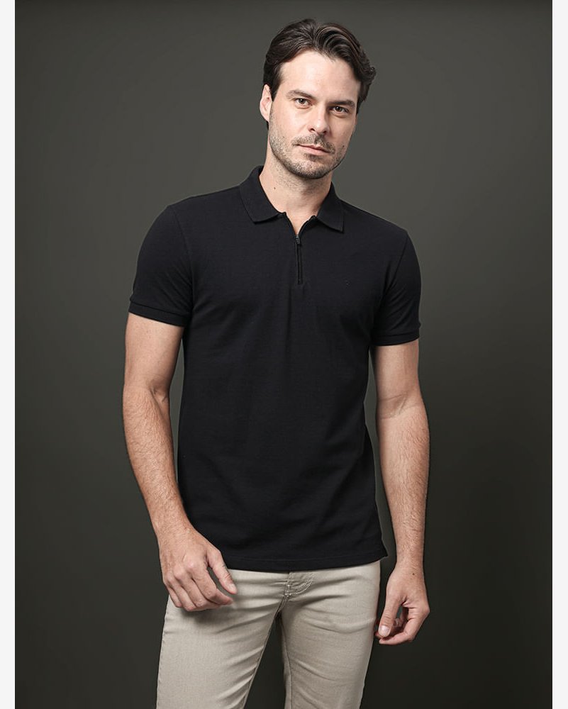 Polo Masculina Slim Meio Zíper Calvin Klein - Preto
