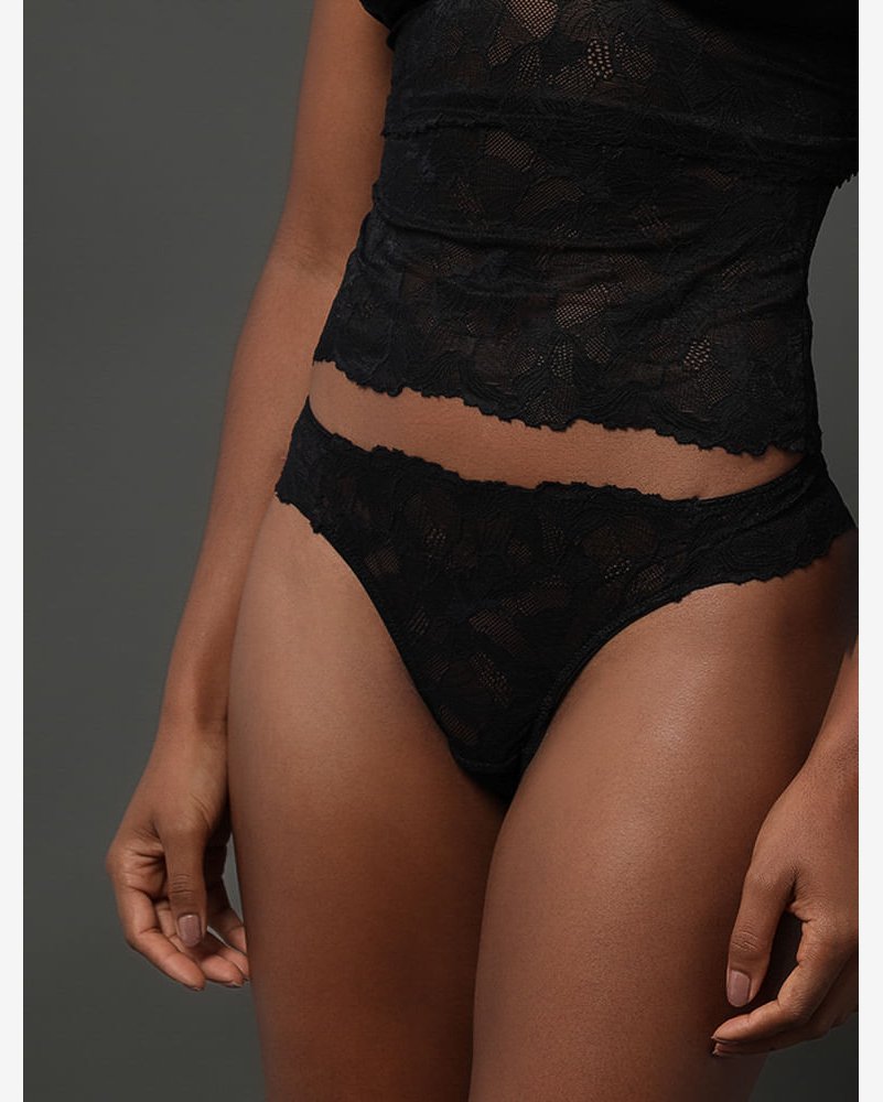 Calcinha Fio Dental Bridal Lace Calvin Klein Underwear - Preto