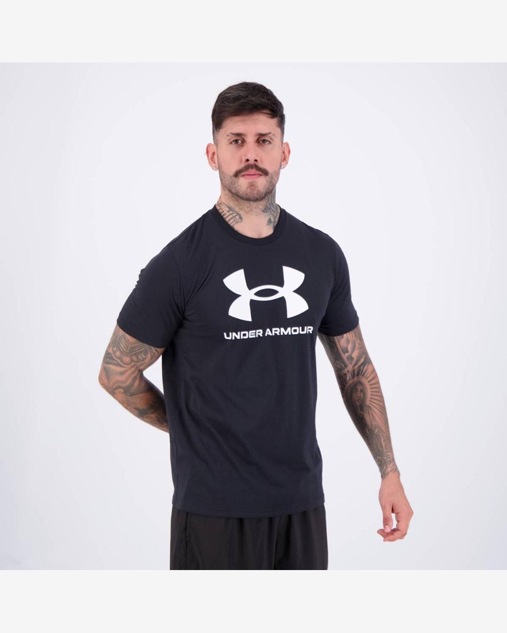 Camiseta Under Armour Logo Update SS Preta