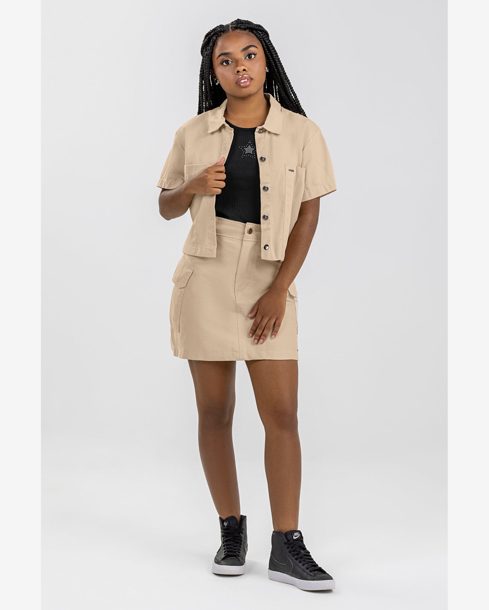 Camisa Cropped Juvenil Meninas em Sarja Beats Bege