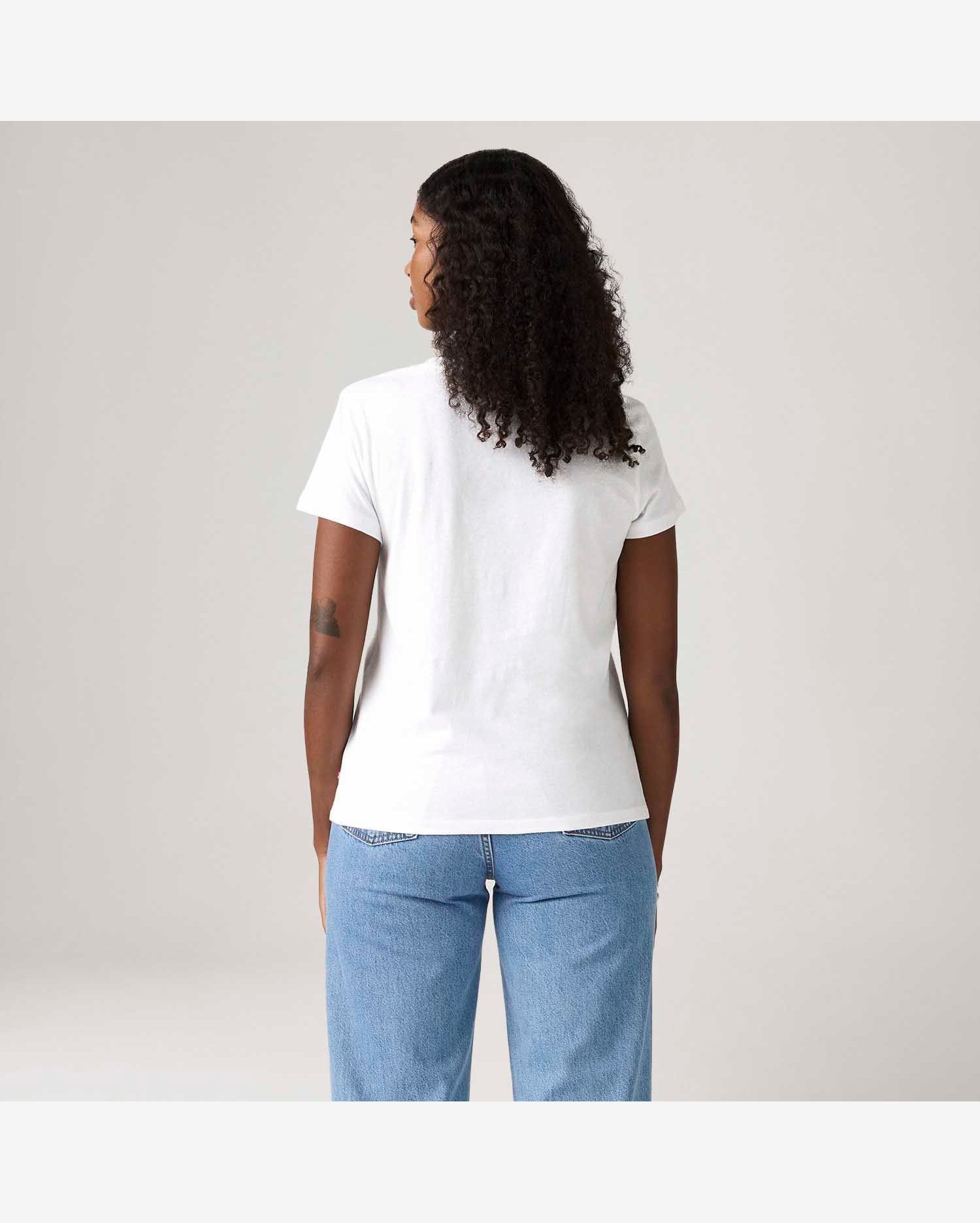 Camiseta Levi's® The Perfect Branca