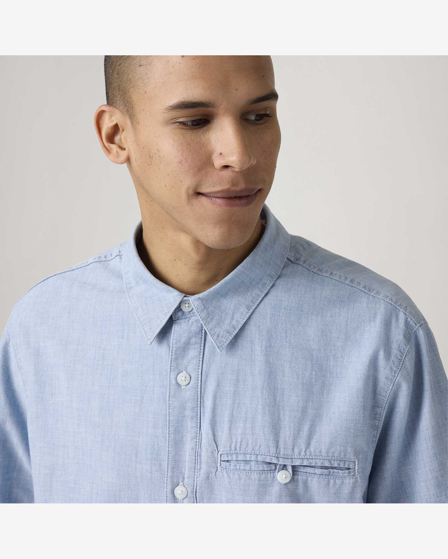 Camisa Levi's® Zandt Cropped Azul Claro Manga Curta