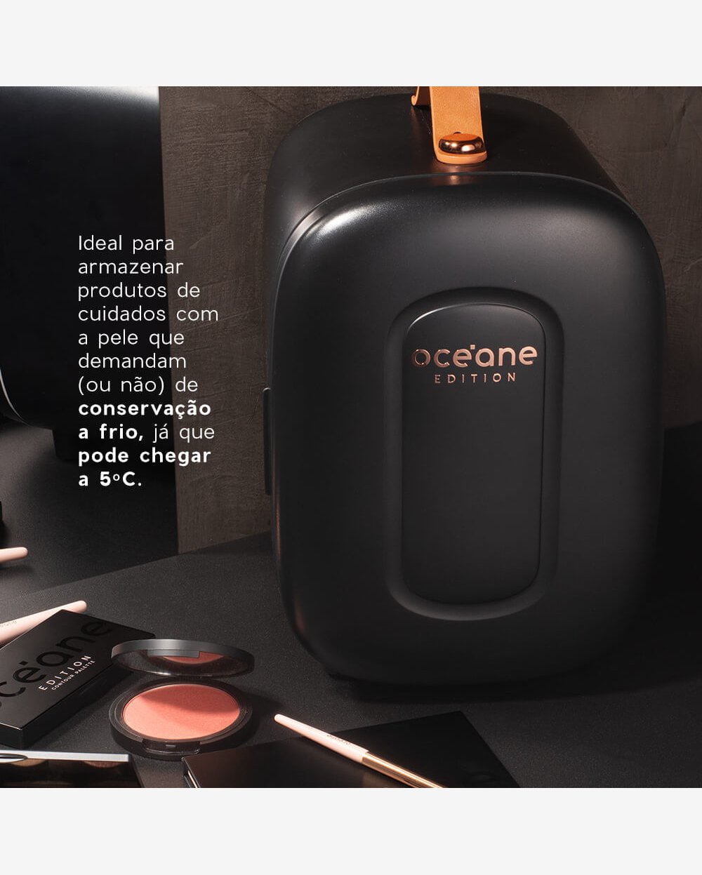 Riachuelo Mini Geladeira Preta Skincare Fridge Océane Edition 4l