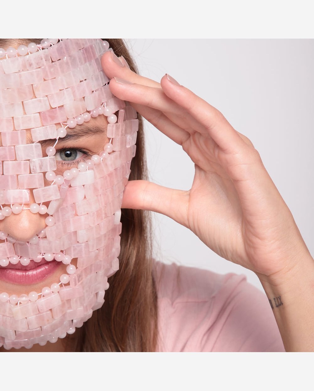 Riachuelo Máscara Facial de Quartzo Rosa Rose Quartz Face Mask