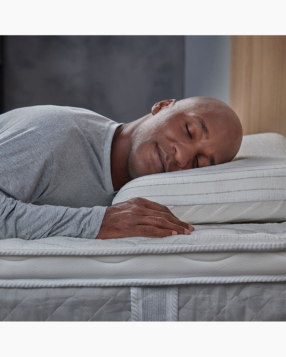 Riachuelo Travesseiro RecoverYou Pillow