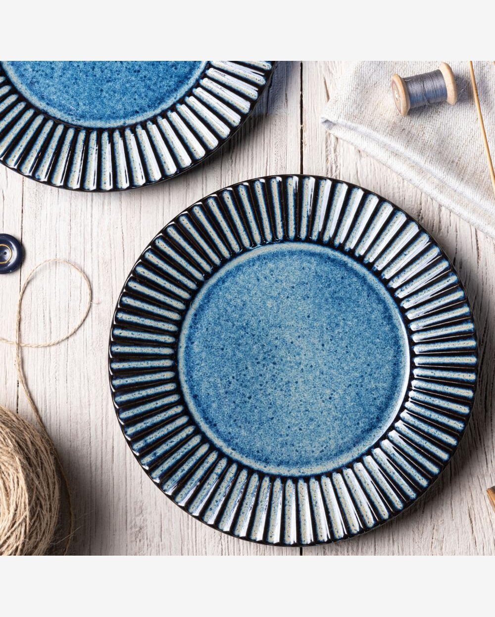 Riachuelo | Conjunto com 6 Pratos Raso Jeans Ø24,8cm - por Rita Lobo