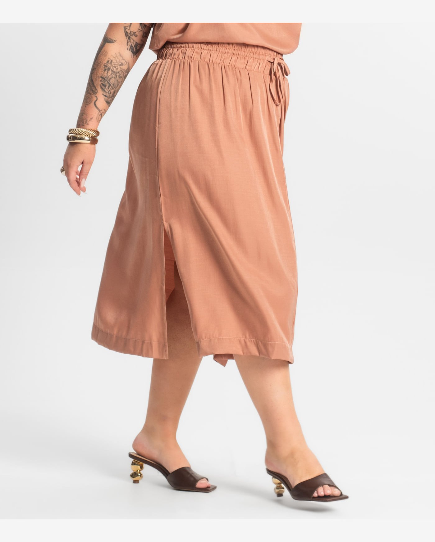 Saia Midi Plus Size Secret Glam Marrom