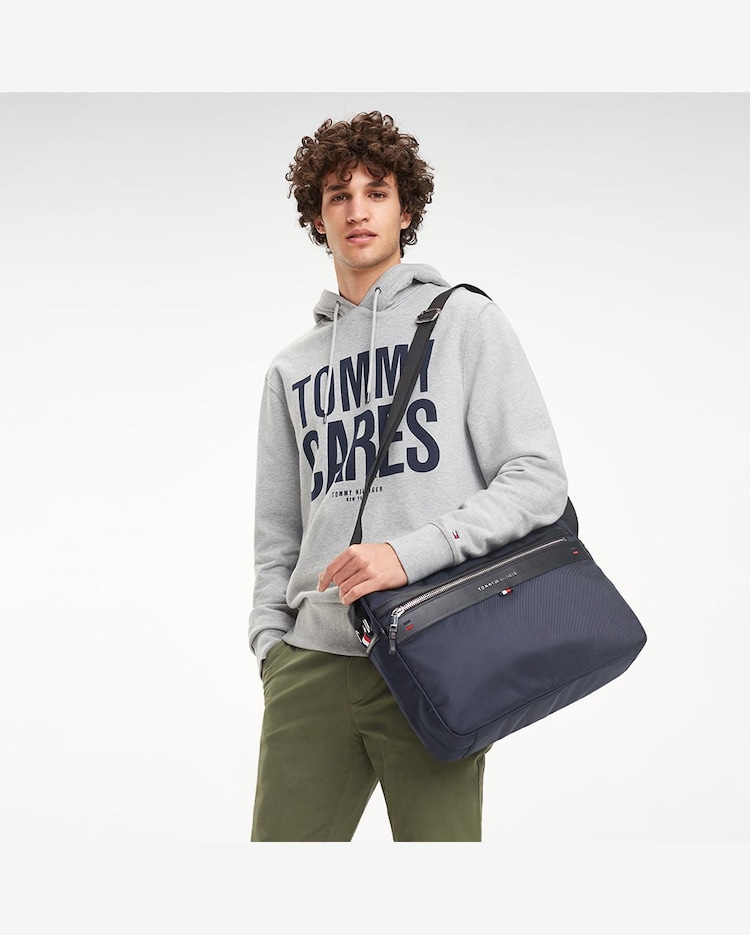 Riachuelo Tommy Bolsa Masculina Transversal Detalhe Bolso - Main Image