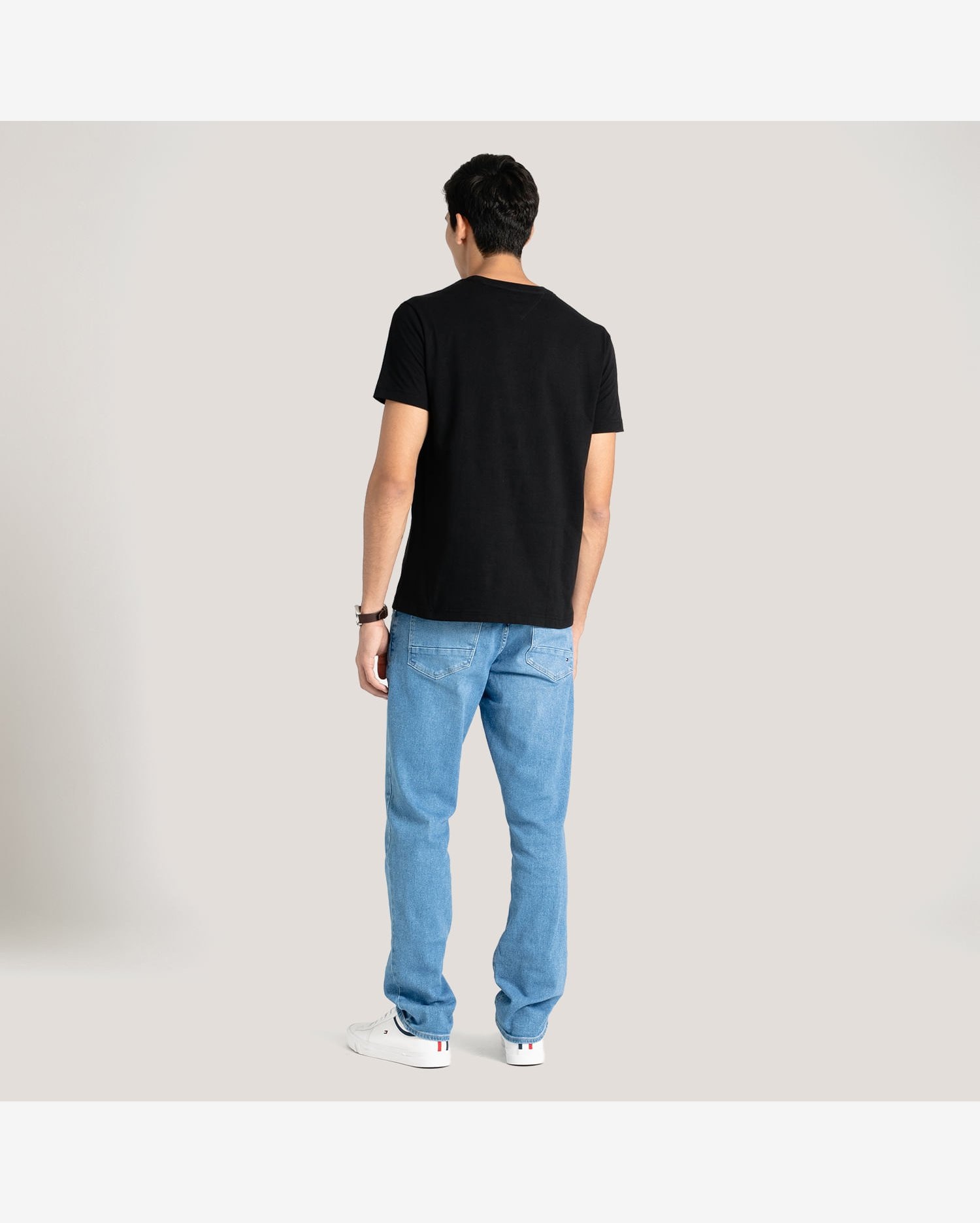 Camiseta Clássica Logo