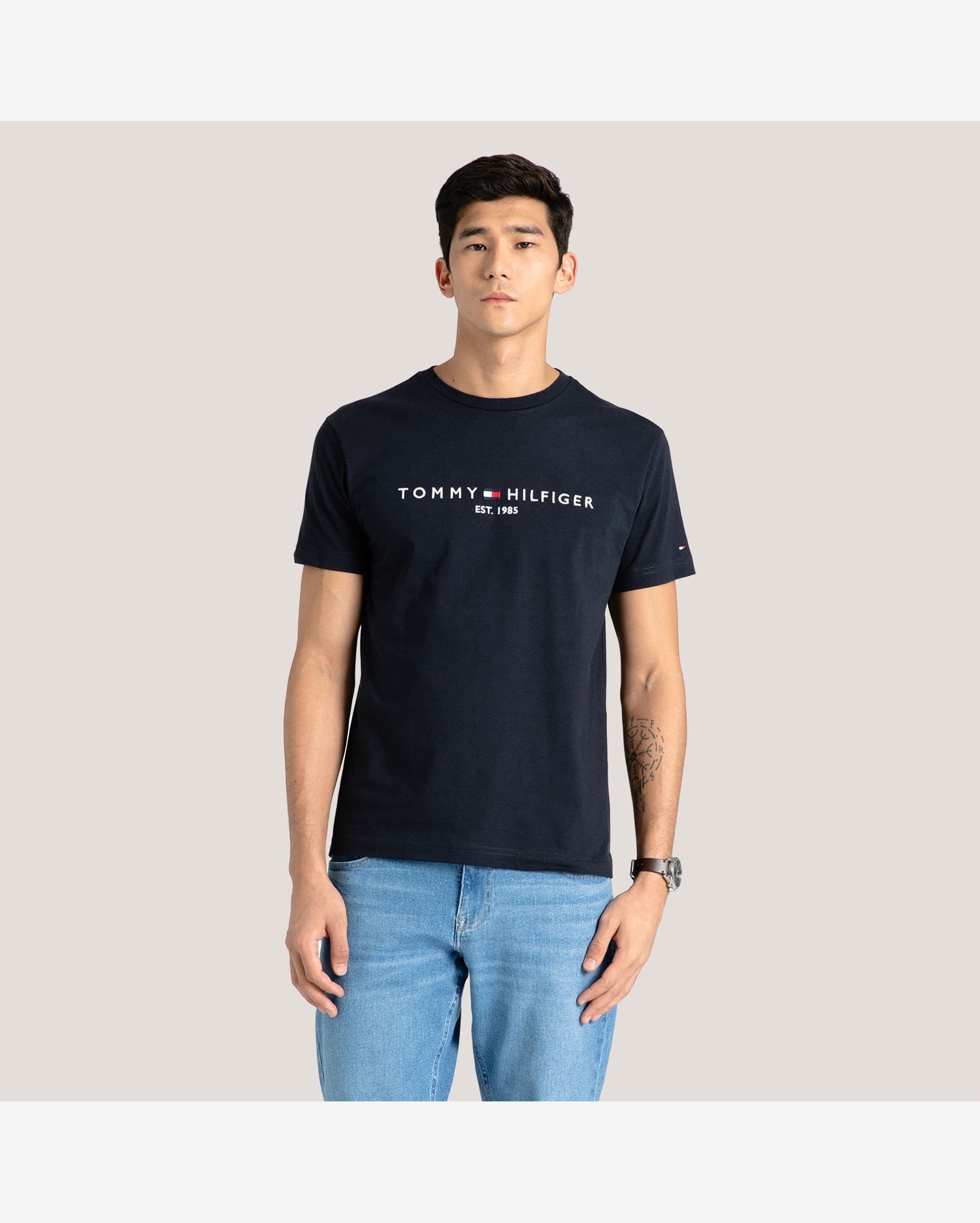 Camiseta Clássica Logo