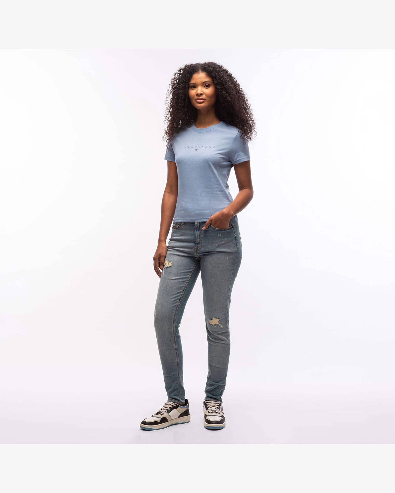 Camiseta Logo Linear Slim Fit Tommy Jeans