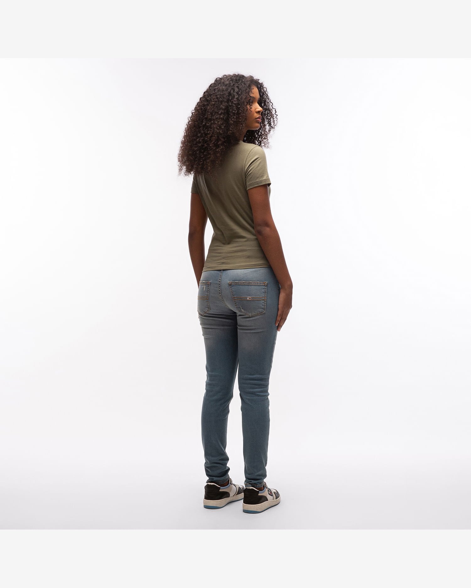 Camiseta Logo Linear Slim Fit Tommy Jeans
