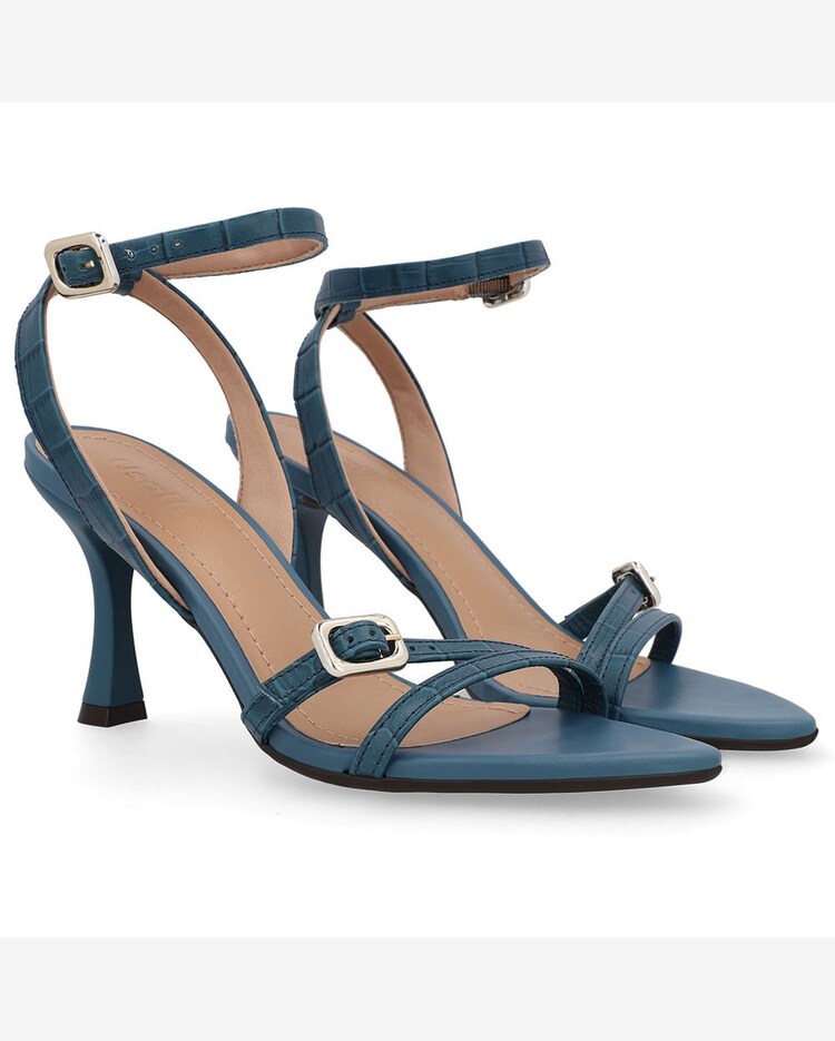 Riachuelo Sandália Salto Fino Couro Azul Bico Folha